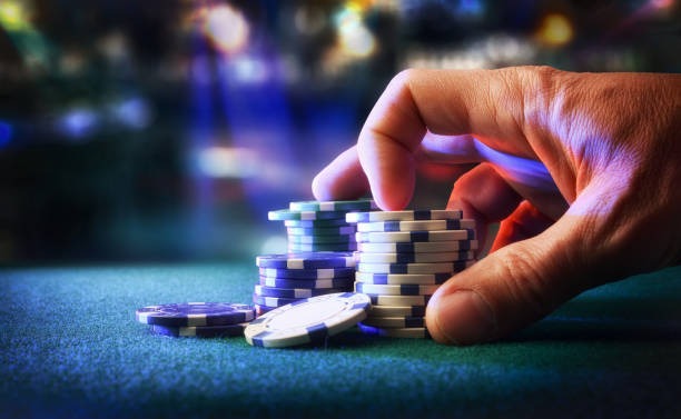 Live-dealer experience on miabet Live-dealer blackjack table with professional dealer and HD video stream